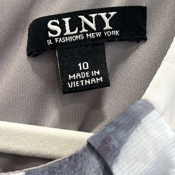 SLNY Gray Floral Lined Chiffon Halter Maxi Dress for Vacation or Event sz.10 - Picture 5 of 9